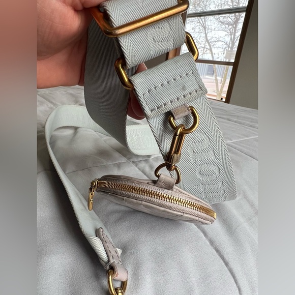 Louis Vuitton Jacquard strap with coin purse - Picture 8 of 16